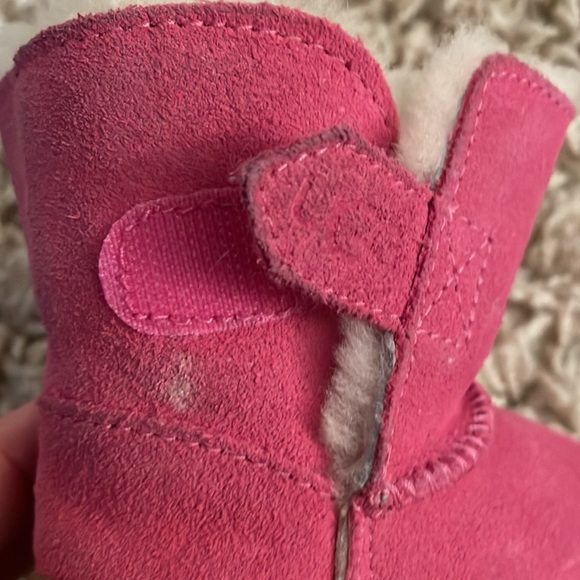 Great condition toddler keelan uggs - Picture 7 of 12